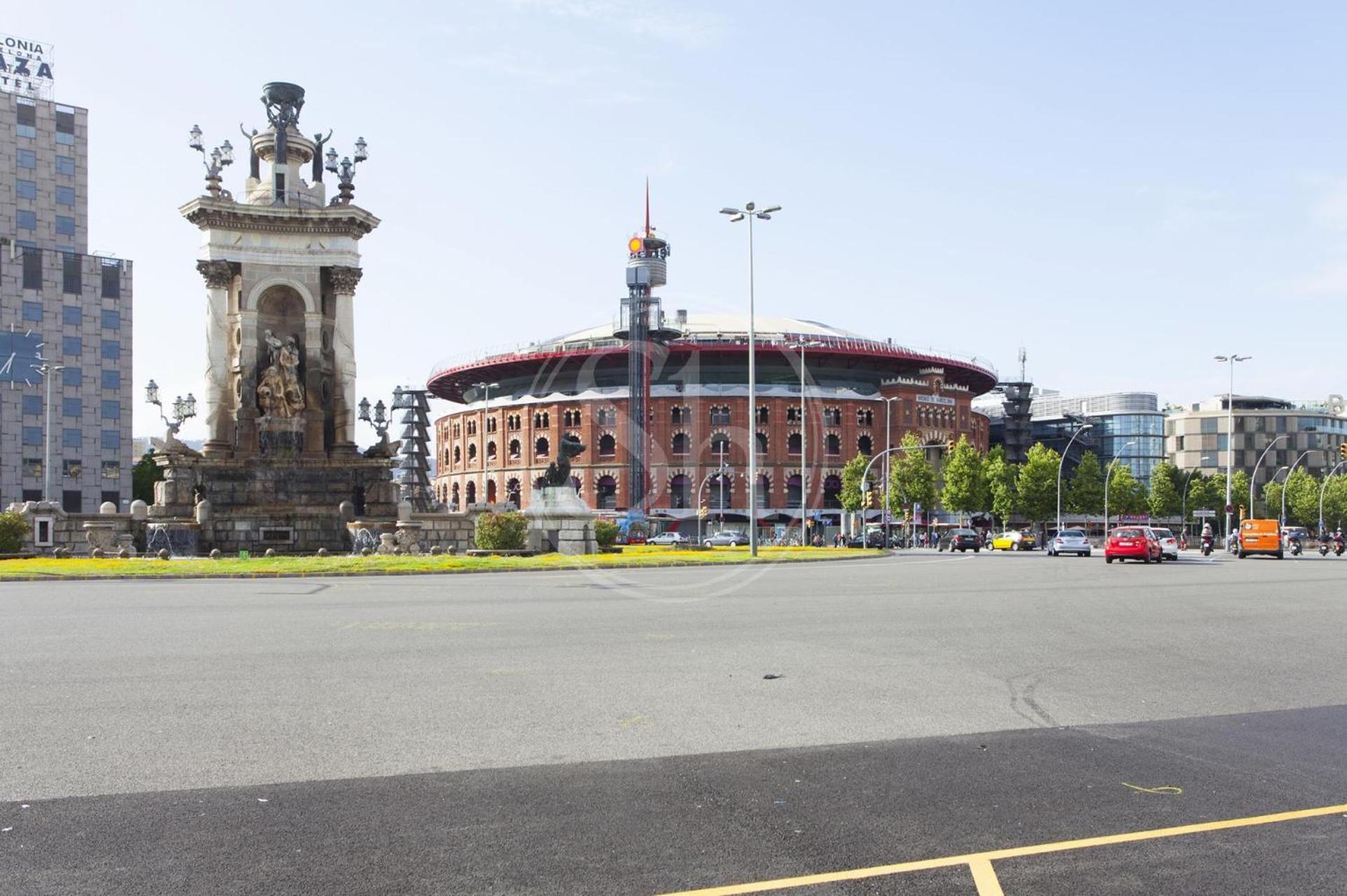 Practico Apartamento Cerca De Estacion De Sants Barcelona Exterior photo